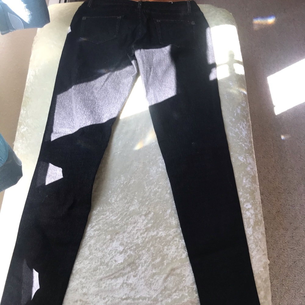 Black denim pant with sequins